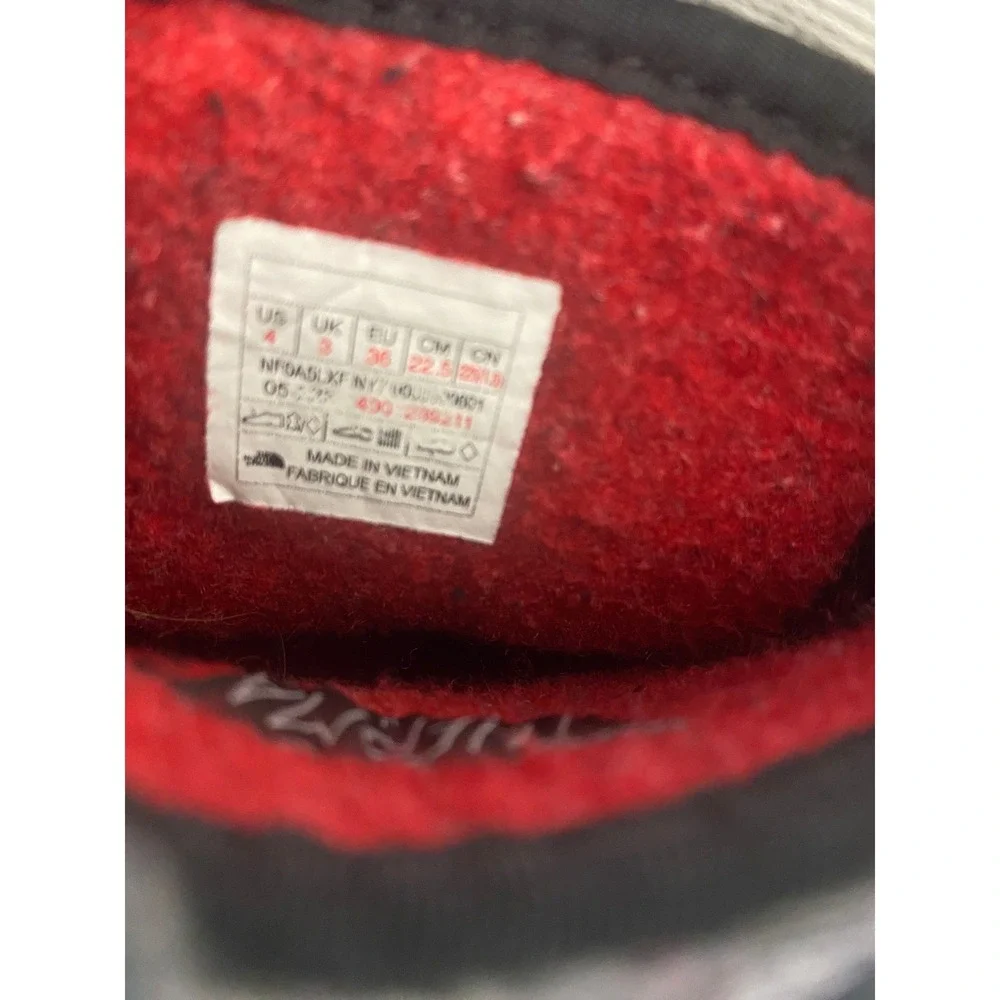 The North Face Black Waterproof Winter Snow Boots Youth 4